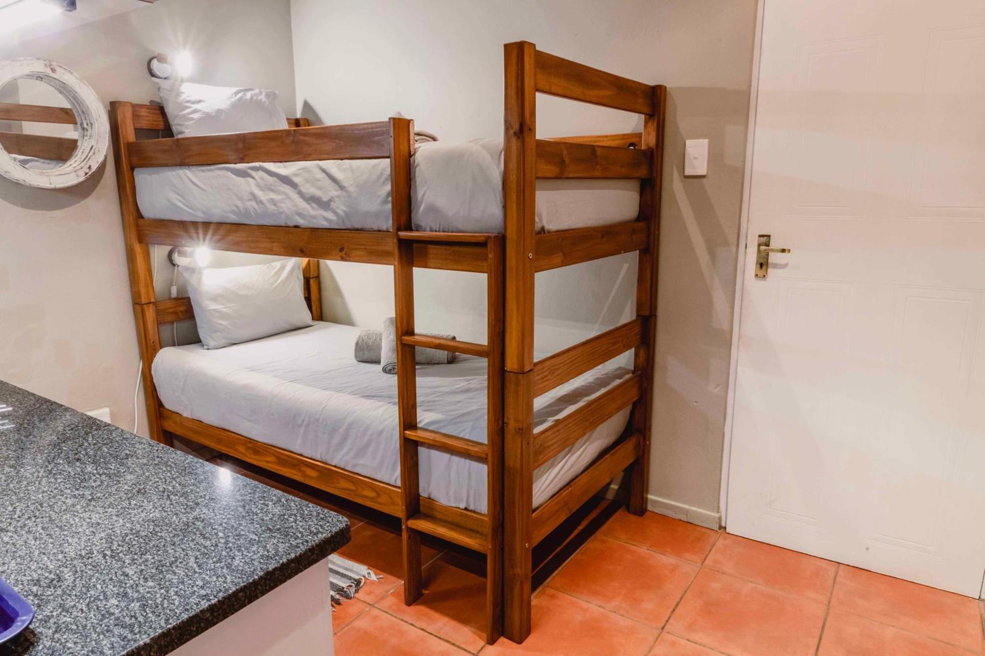 Aparthotel Mitford-on-sea