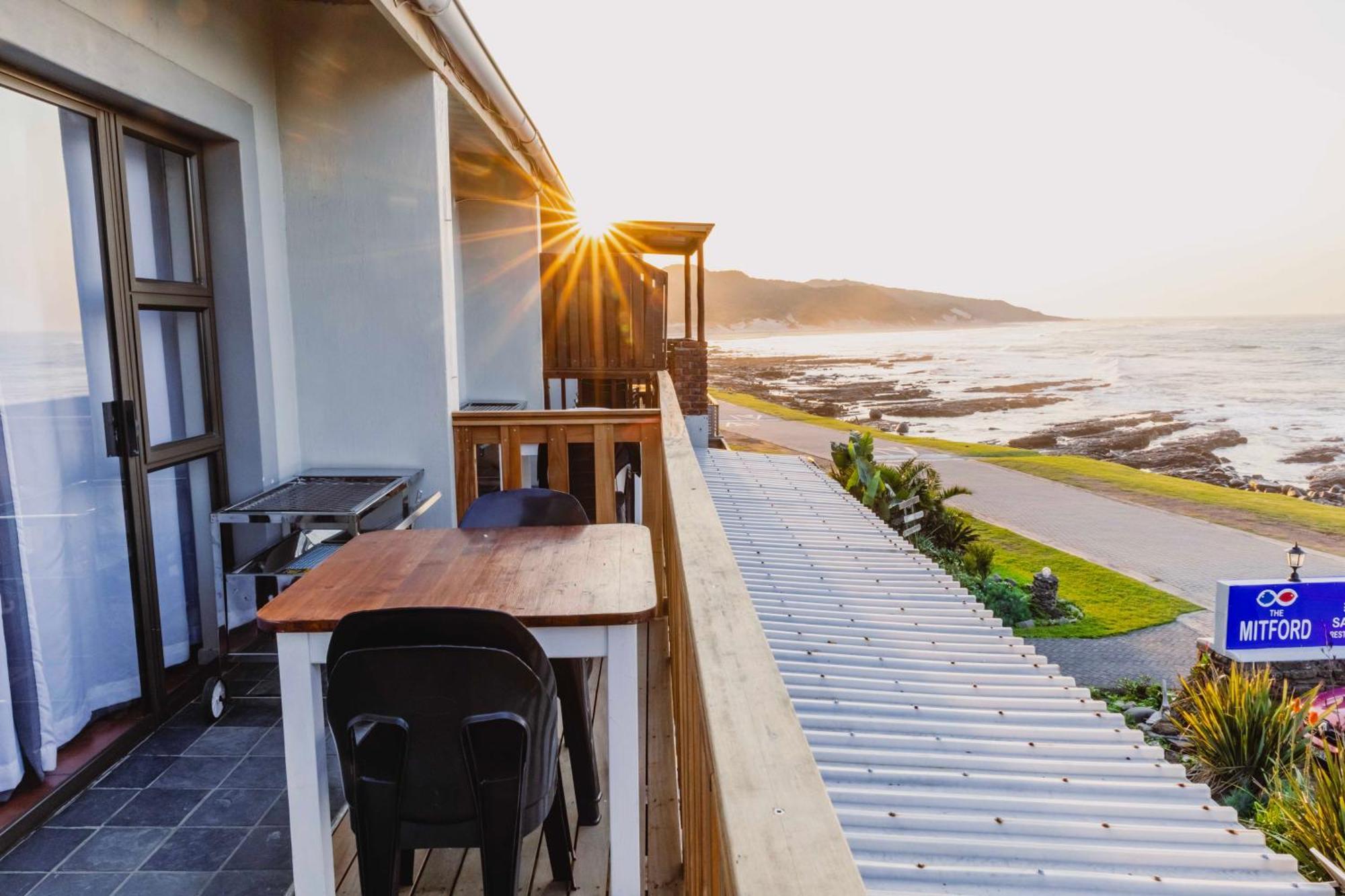 Aparthotel Mitford-on-sea *